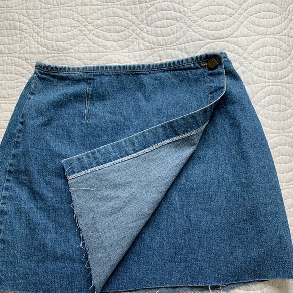 Vintage denim a wrap skirt - Picture 3 of 4